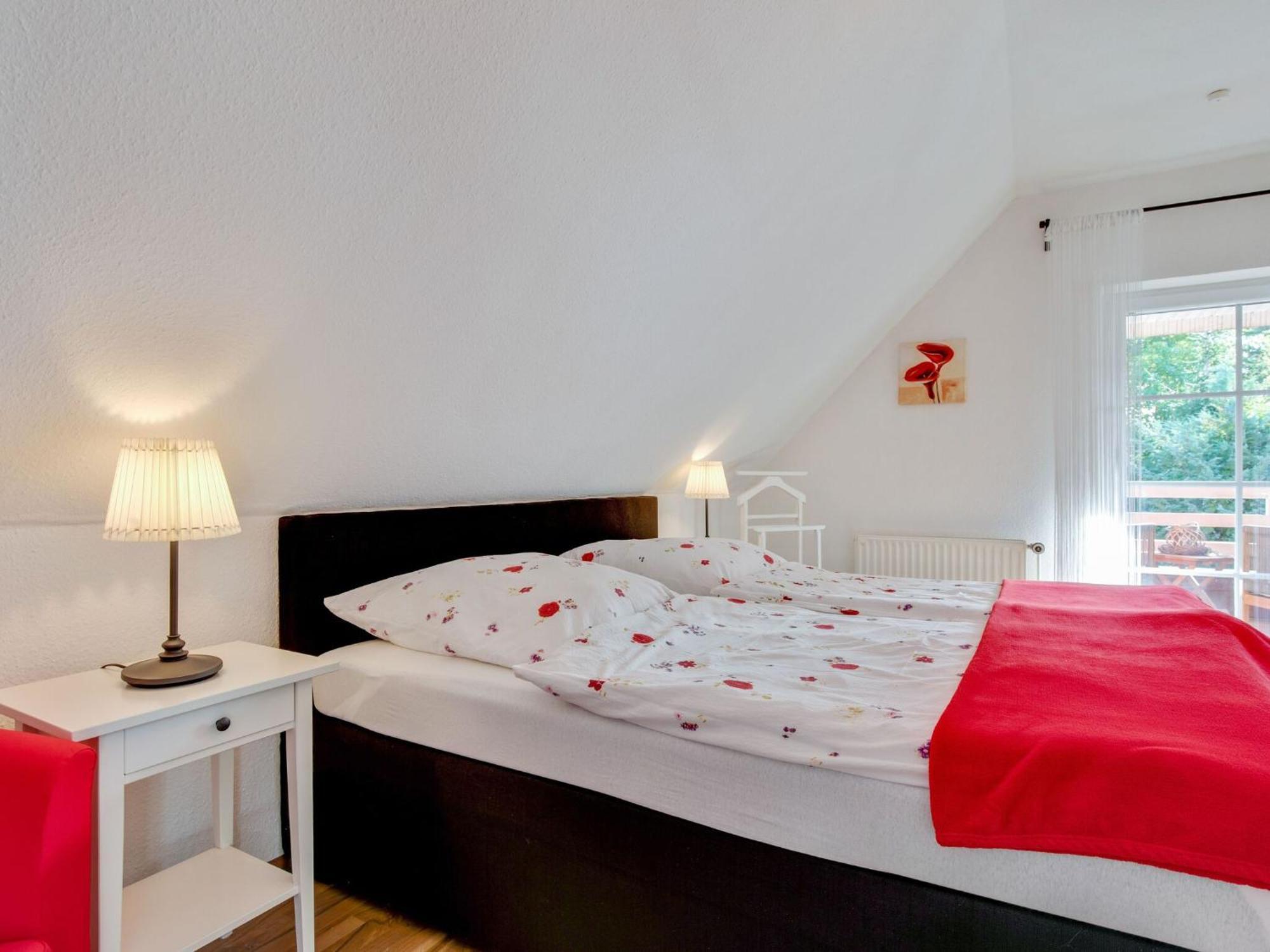 Enticing Holiday Home In Oldenburg With Garden Near Sea Dannau Dış mekan fotoğraf