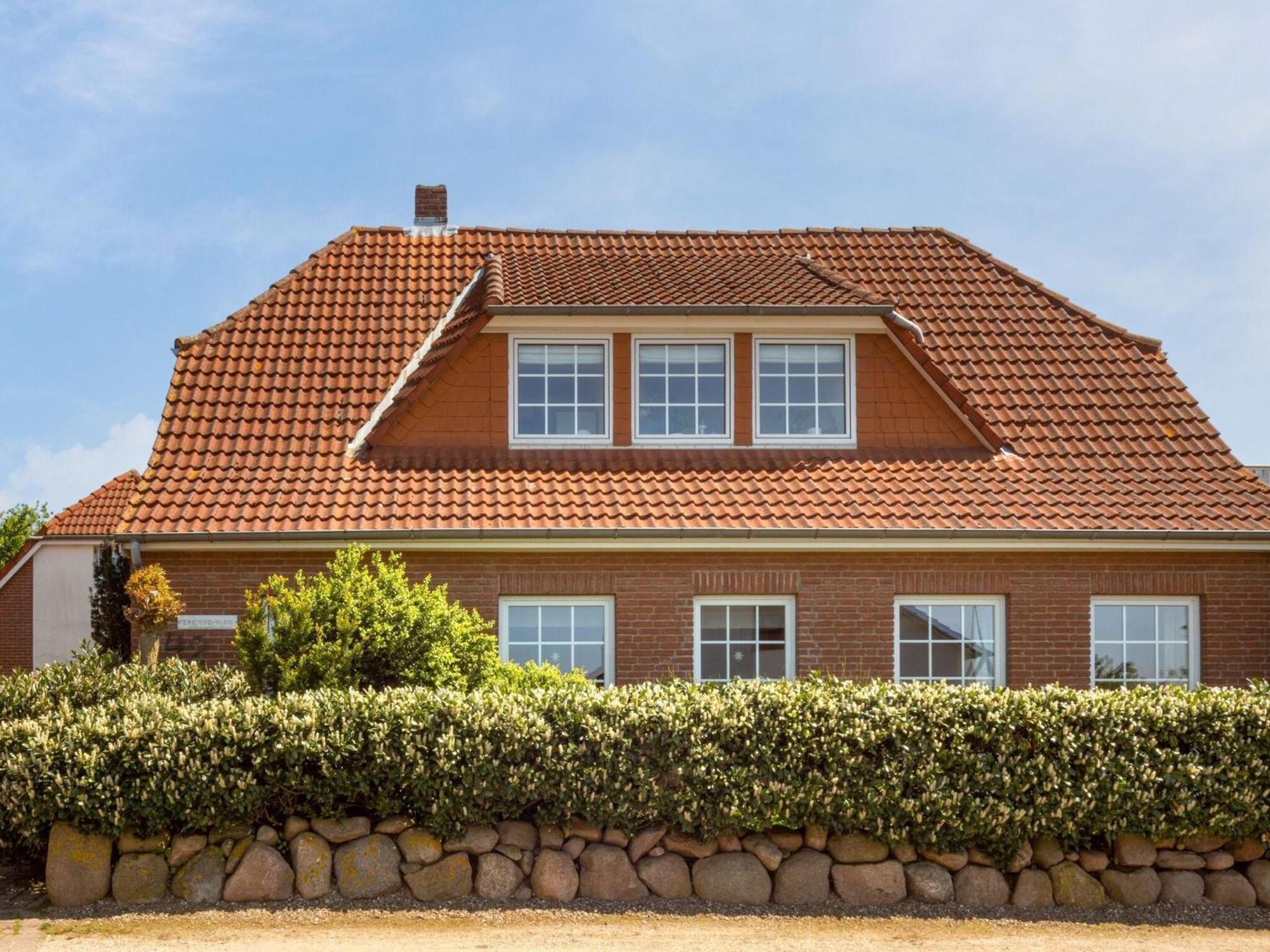 Enticing Holiday Home In Oldenburg With Garden Near Sea Dannau Dış mekan fotoğraf